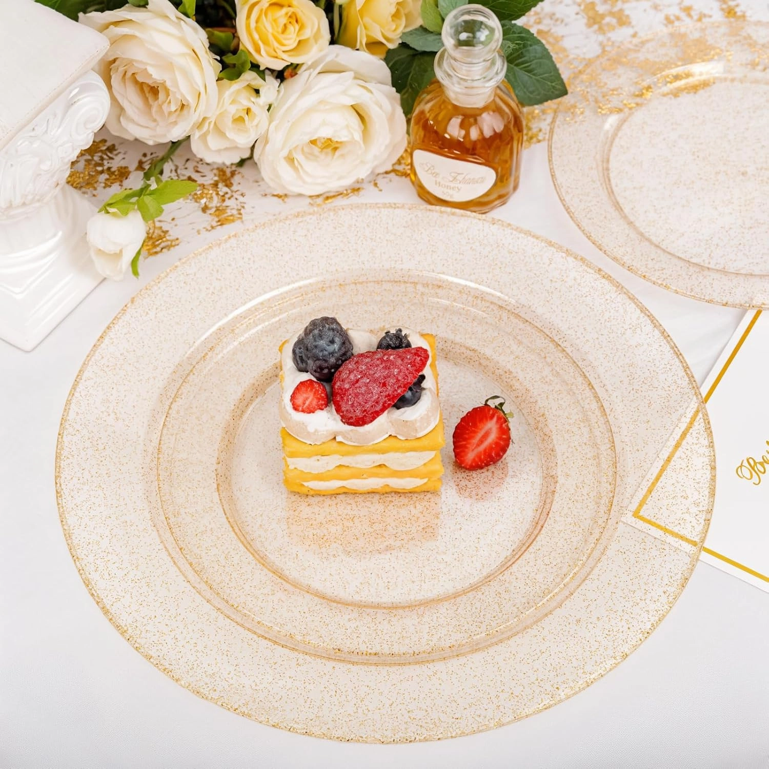 200 Pcs Gold Glitter Plastic Plates - Disposable Party Plates, Gold Glitter Disposable Plates Include 100 Dinner Plates and 100 Dessert Plates, Plastic Plates for Party, Holiday, Wedding & Birthday