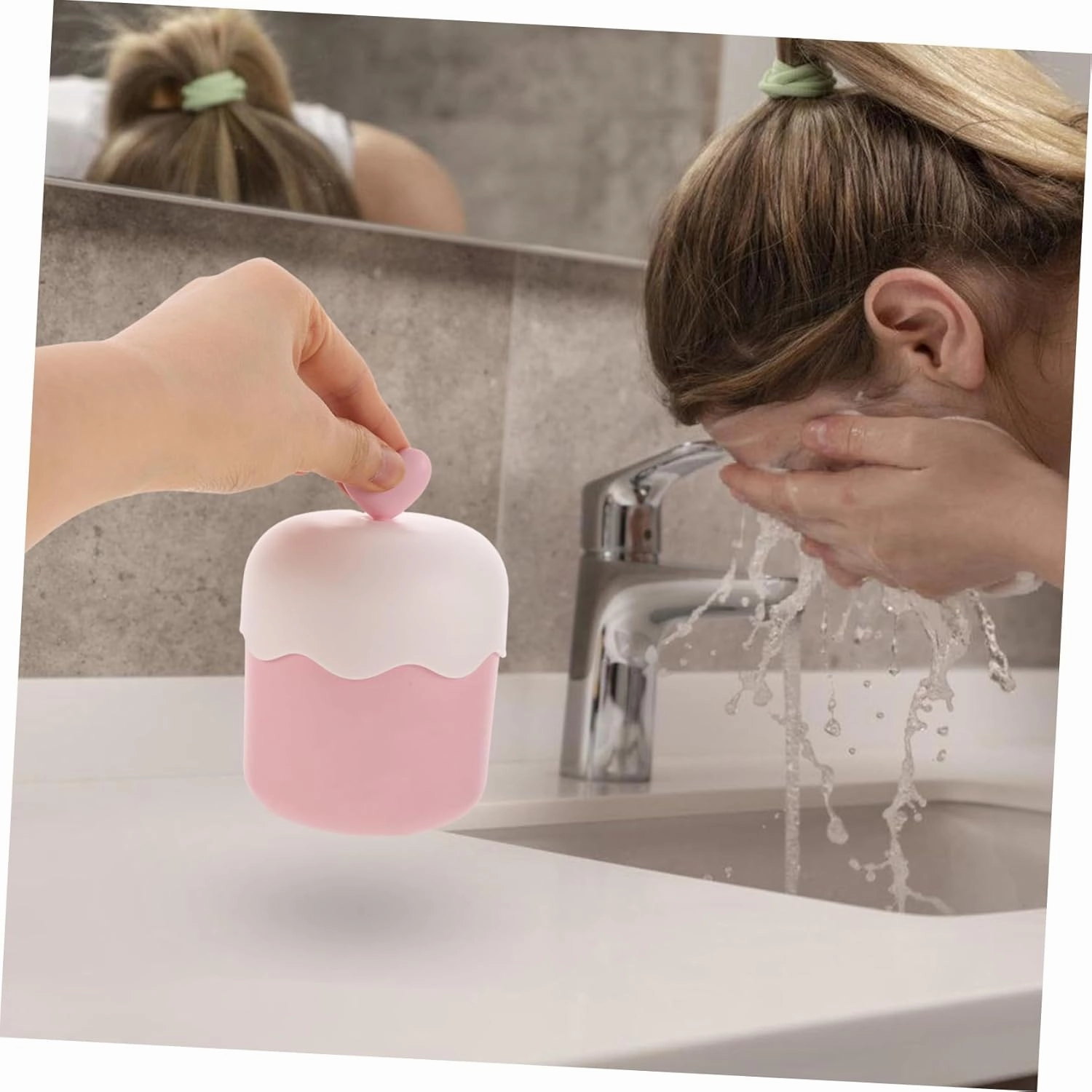 2pcs Portable Facial Foam Maker Cup Bubble Maker for Face Wash Lightweight Easy to Clean for Travel Daily Use Simple Operation for Rich Foam