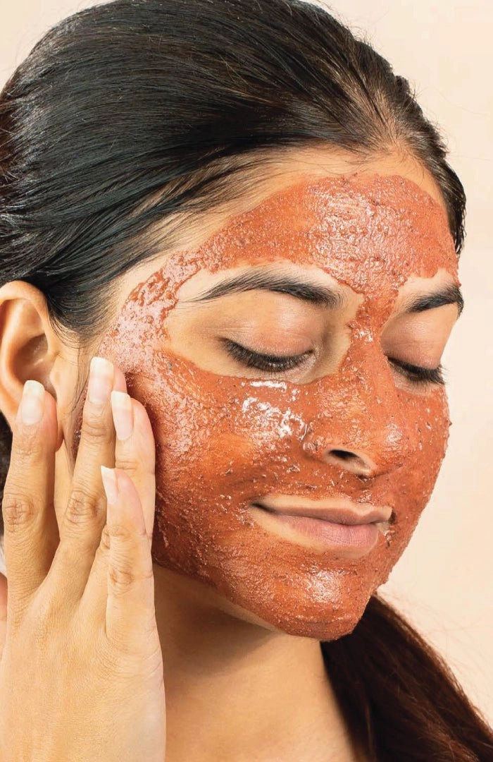 <strong>Fresh Chandan Nagakesar Lepa</strong> <br><i>Prime Radiance & Inner Glow</i>