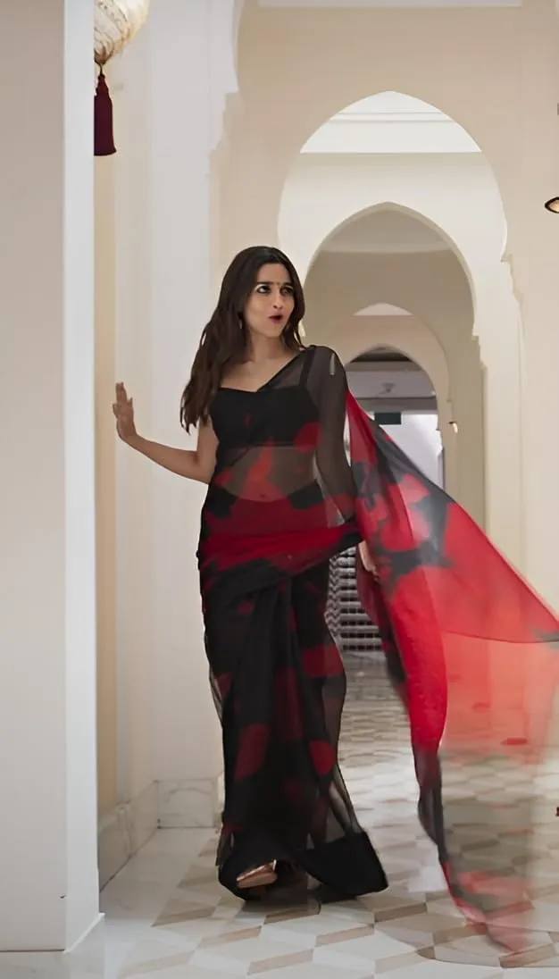 Alia Bhatt Wear Bollywood Chiffon Sari - Partywear Saree