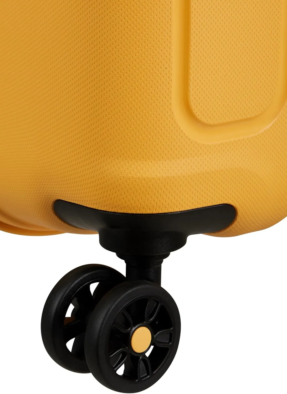 American Tourister Suitcase, Yellow (Banana Cream), M (68 cm-64 L)