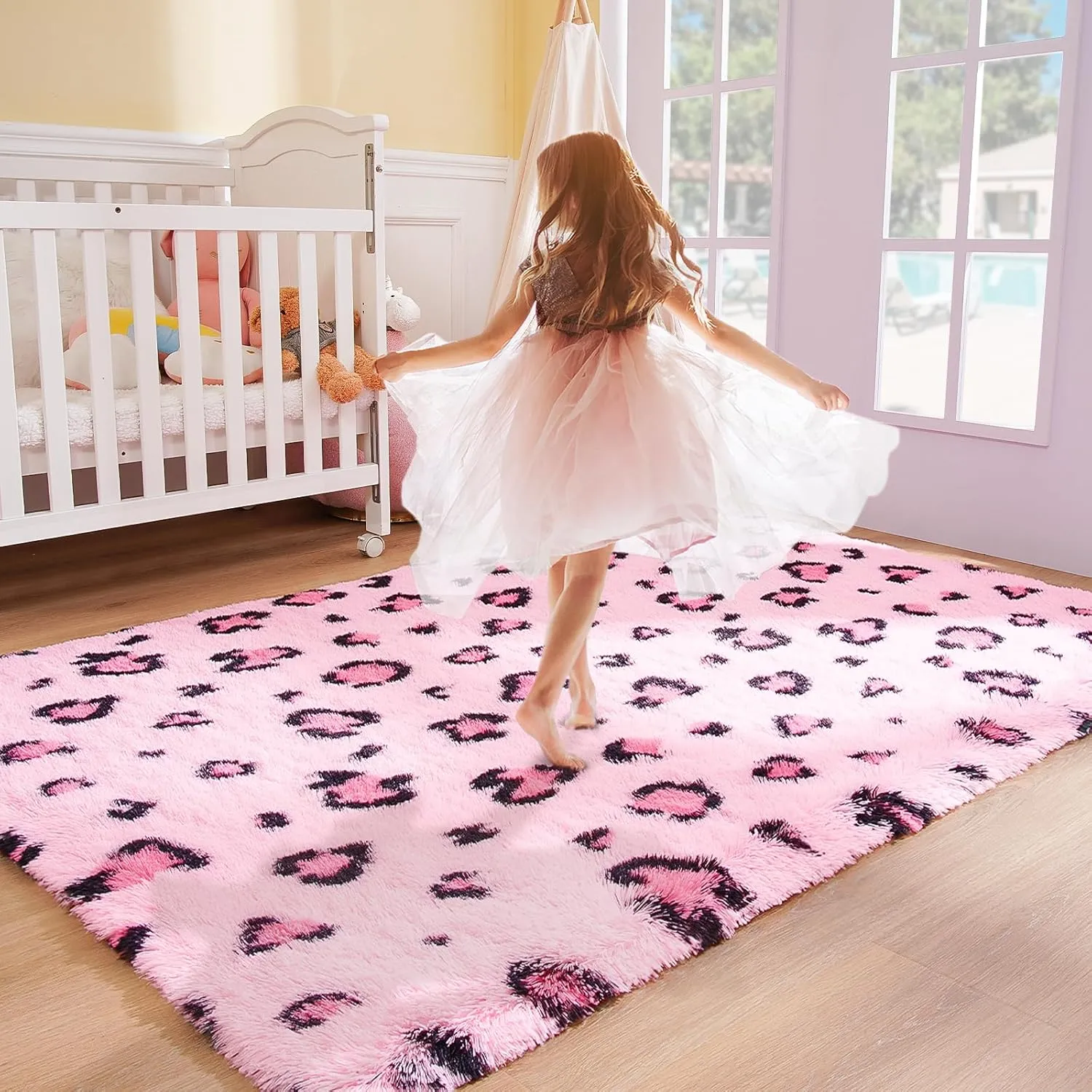 BENRON Pink Leopard Rugs, Soft Bedroom & Living Room Decor, Girls Room Cheetah Print, Small Dorm Apartment Entryway Rugs
