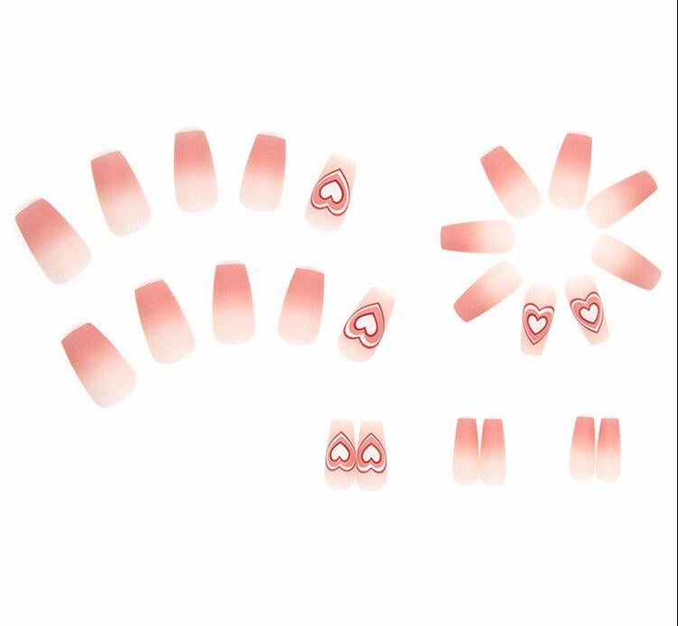 Cornetto Heart Nails