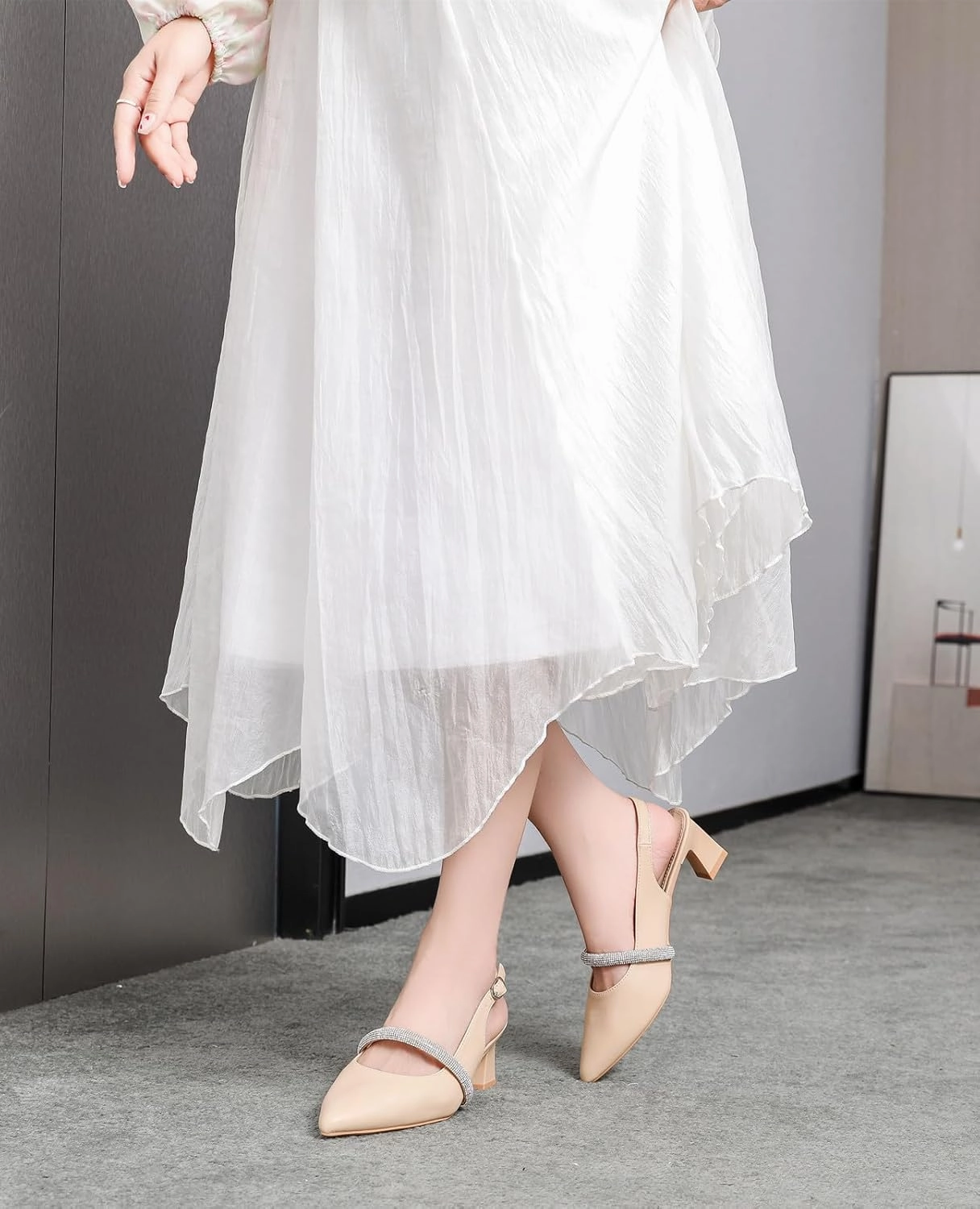 DADAWEN Women's Slingback Kitten Heels Closed Pointed Toe Low Heels Wedding Party Dress Pumps Shoes
