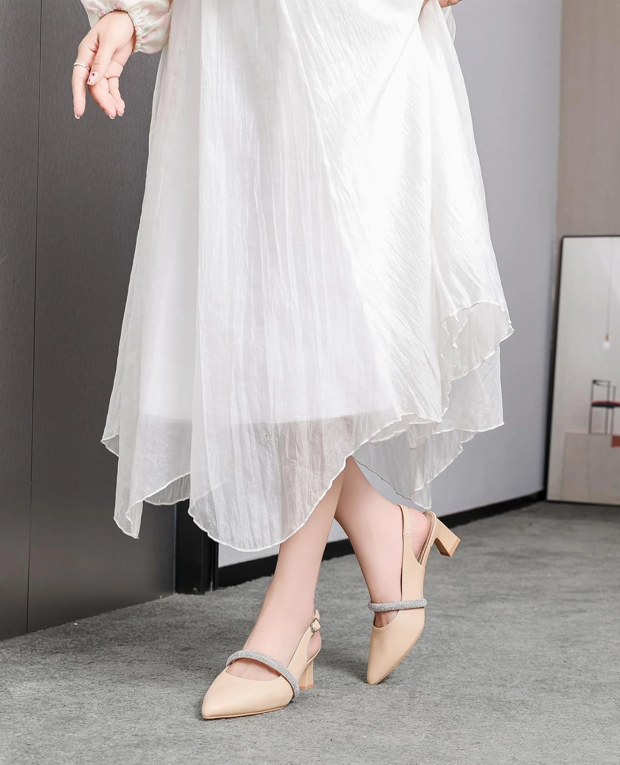 DADAWEN Women's Slingback Kitten Heels Closed Pointed Toe Low Heels Wedding Party Dress Pumps Shoes
