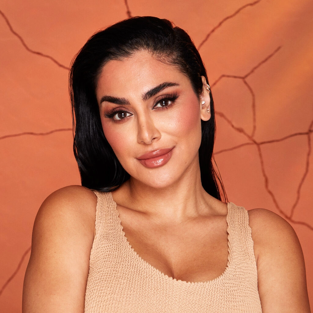 GloWish Cheeky Vegan Blush Powder