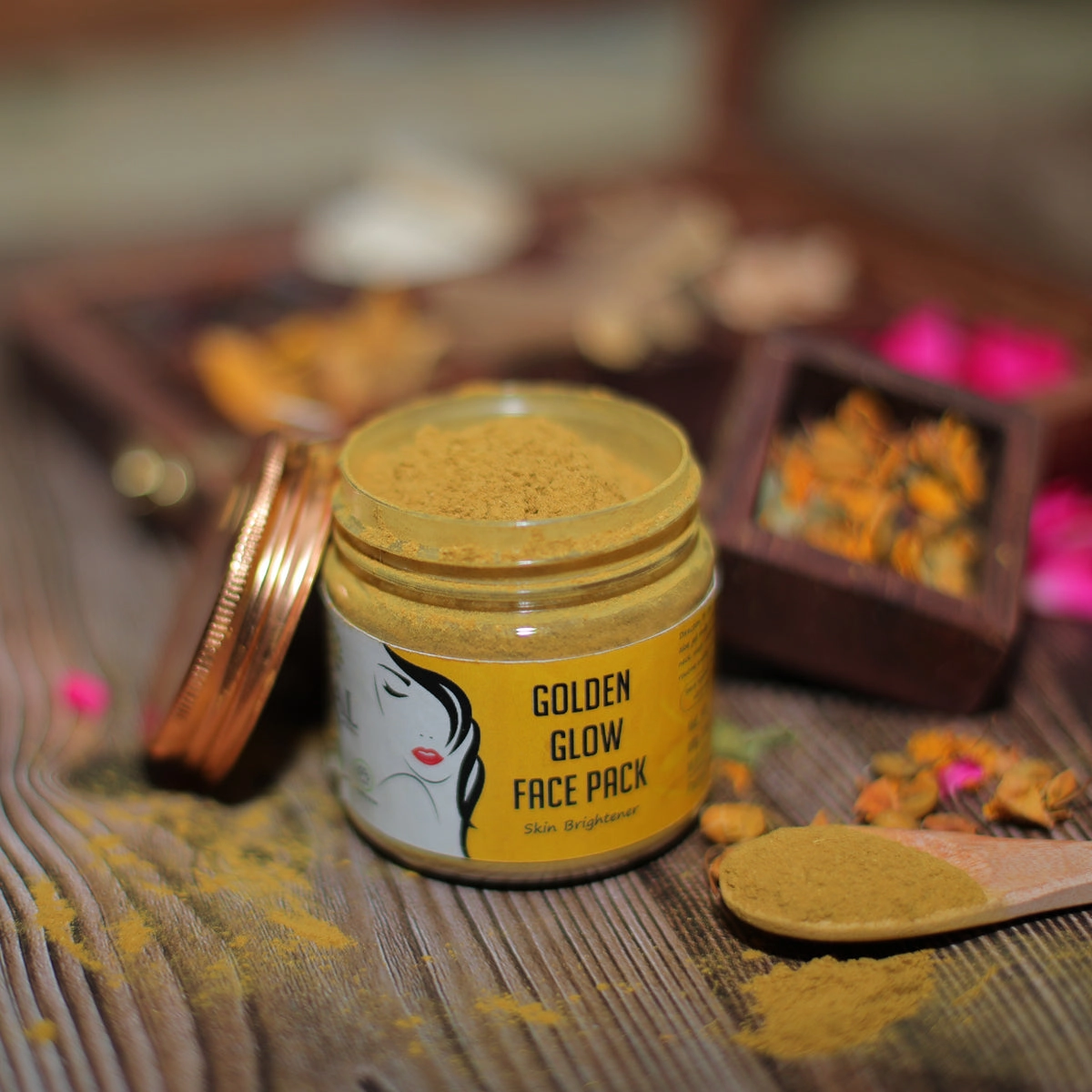Golden Glow Face Pack