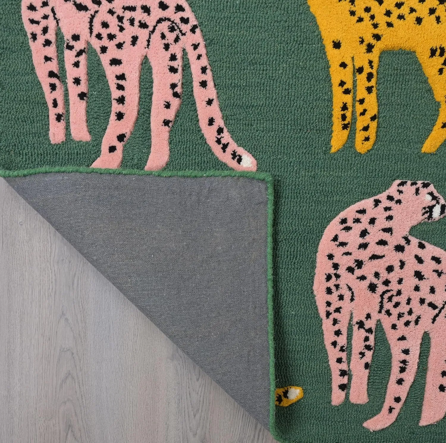 Hand-Tufted Catwalk-Inspired Jungle Safari Wool Area Rug - Animal Print, Plush & Thick Green Carpet | Stylish Home Decor for Living Room, Bedroom, Playroom & Kitchen (Green, 2.6' x 8')