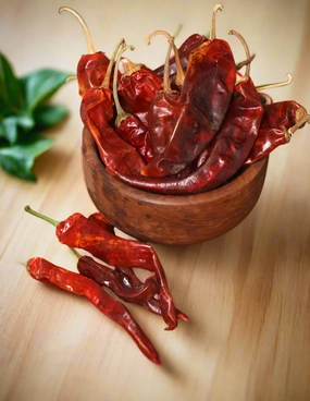 Koshur - Kashmiri Dried Red Chillies| Sabut Lal Mirch | Spices and Herbs | Whole Dried Chillies | No Added Flavors and Colors | Sun Dried Fresh Red Chillies