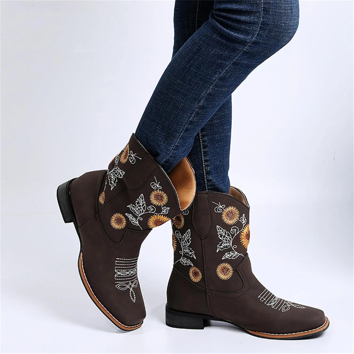 Ladmiple Boots For Women Fashion Dressy Embroidered Western Cowboy Ankle Boots Chunky Heel Retro Classic Boot Pull-On