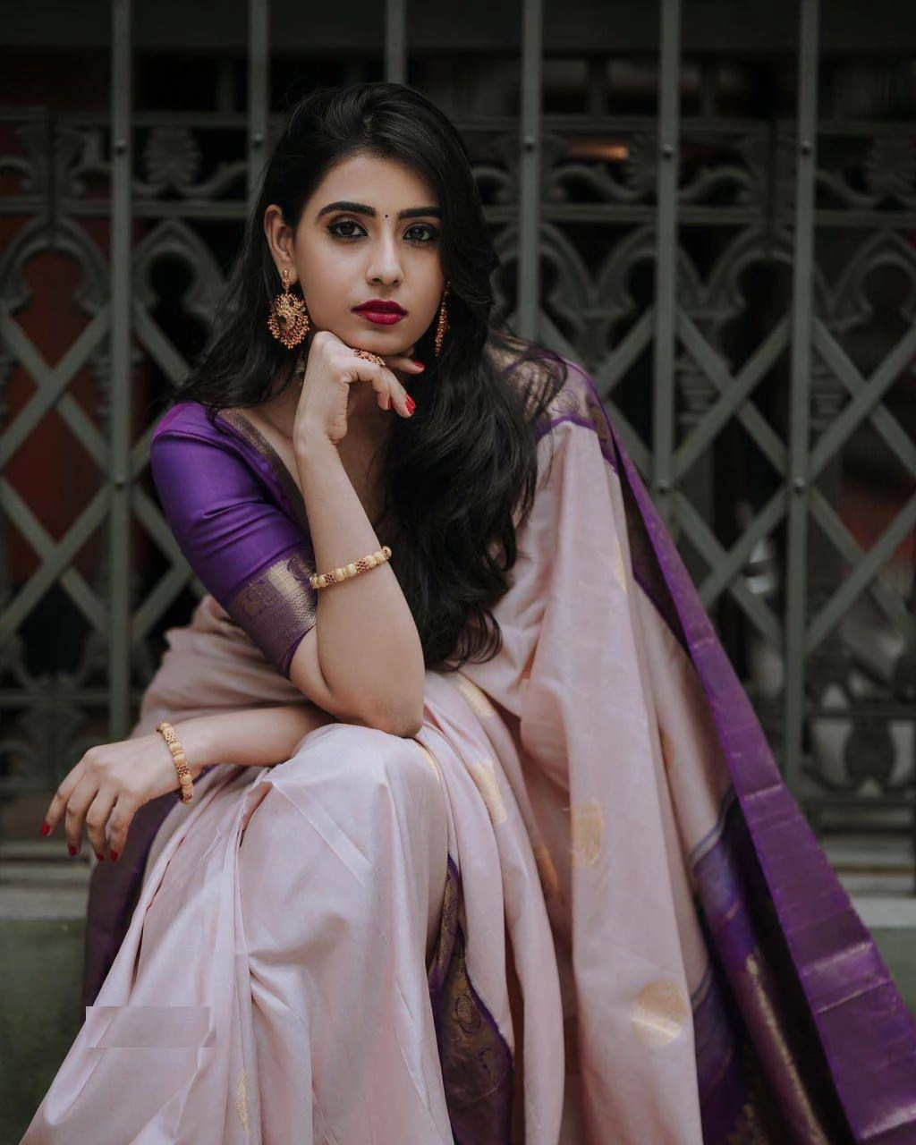 Lagniappe Peach Soft Silk Saree With Magnetic Blouse Piece