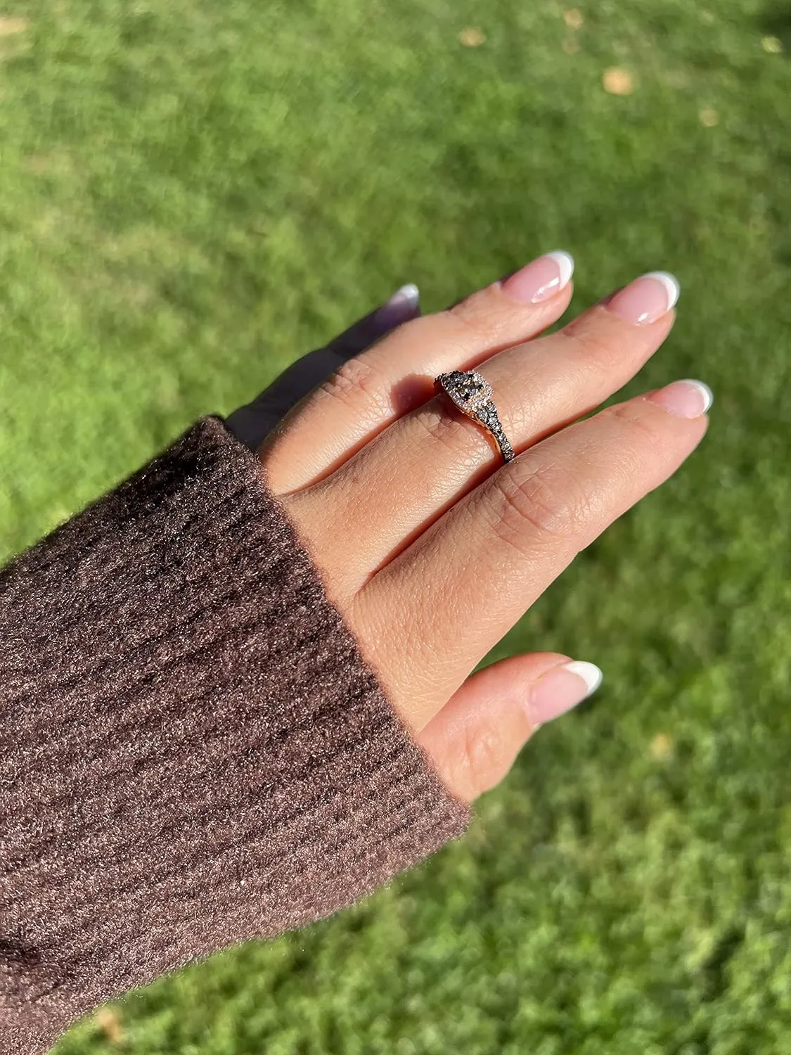 LE VIAN 1/2 Carat White and Chocolate Diamond Cushion Shaped Halo Ring for Women I 14k Rose Gold Anniversary Ring for Her (G-H/Brown, VS2-SI1, 0.46 cttw) Engagement Promise Band Size 5 to 10.5