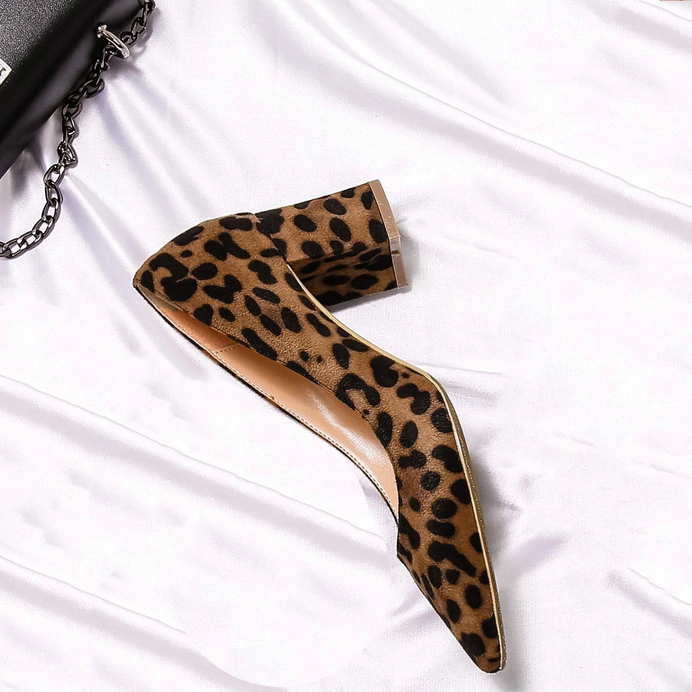 LEHOOR Women Pointed Toe Pumps Block Heel Closed Toe Sandals Mid Heel Casual Dress Shoes Classic Bridal Pumps Fashion