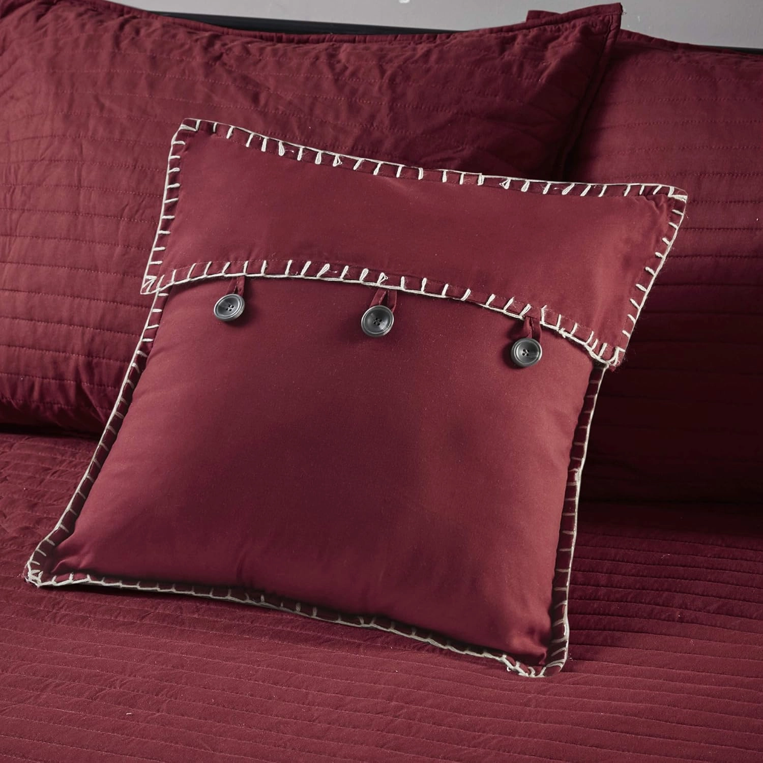 Madison Park Daybed Cover Double Sided Quilting Casual Design All Season Bedding Set with Bedskirt, Matching Shams, Decorative Pillow, 75 in x 39 in, Ridge, Plaid Red