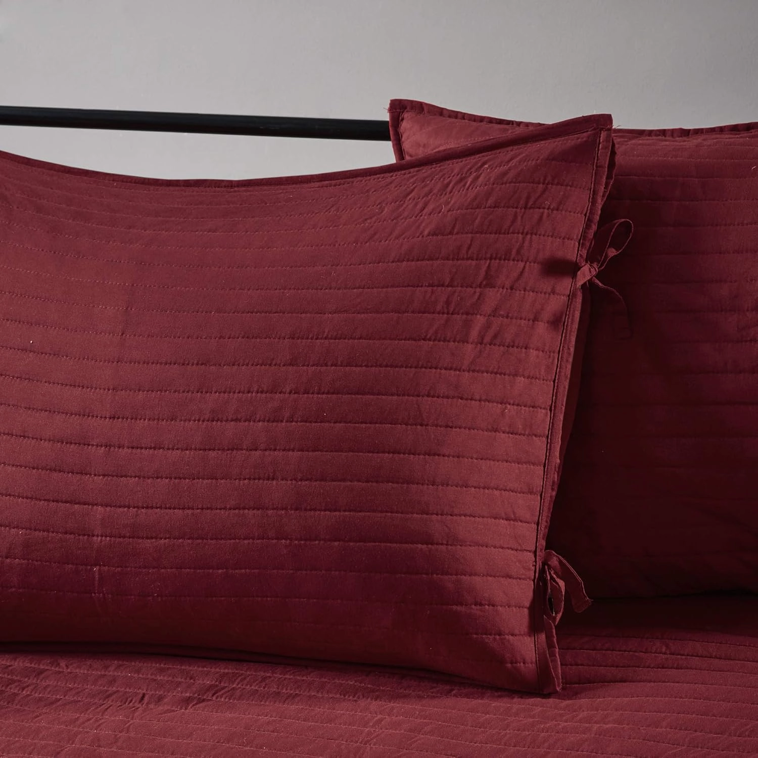 Madison Park Daybed Cover Double Sided Quilting Casual Design All Season Bedding Set with Bedskirt, Matching Shams, Decorative Pillow, 75 in x 39 in, Ridge, Plaid Red