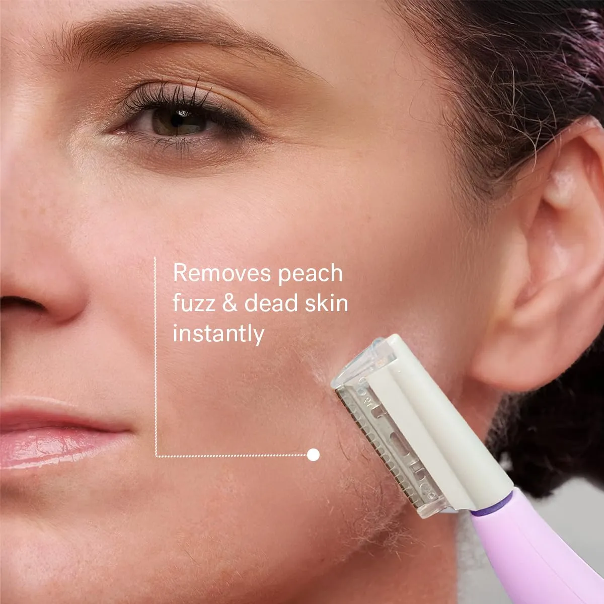 Michael Todd Beauty Sonicsmooth Dermaplane Razor for Women Face   Eyebrow trimmer Dermaplaning System - Peach Fuzz Remover - 8 Weeks of Dermaplaning Blades