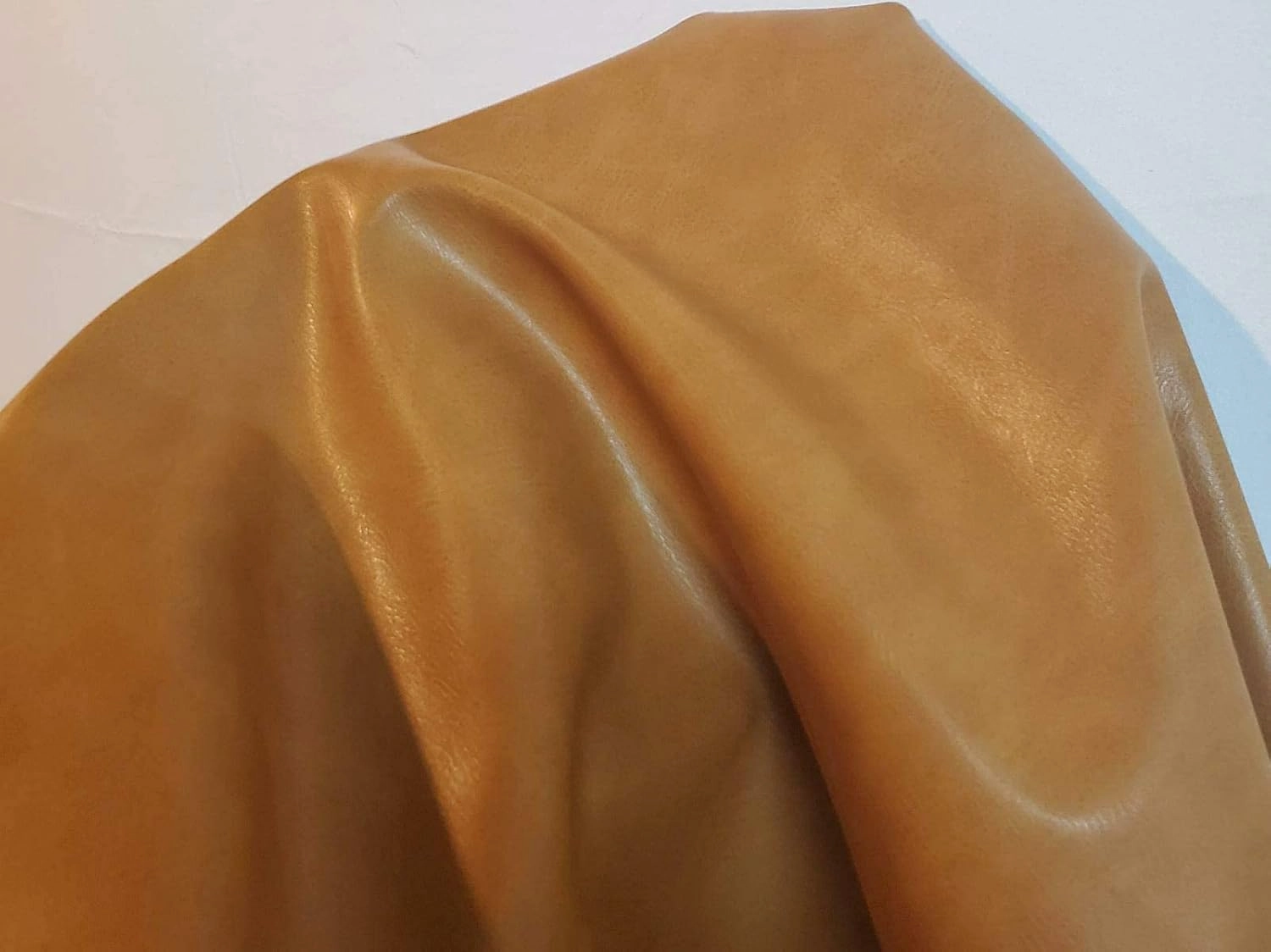 NAT Leathers | Caramel Light Tan Nude Beige Soft Faux Vegan Leather PU {Peta Approved Vegan} | 1 yard (36 inch x 54 inch wide) cut by yard | Synthetic Pleather Nappa 0.9 mm Smooth Upholstery | 36"x54"