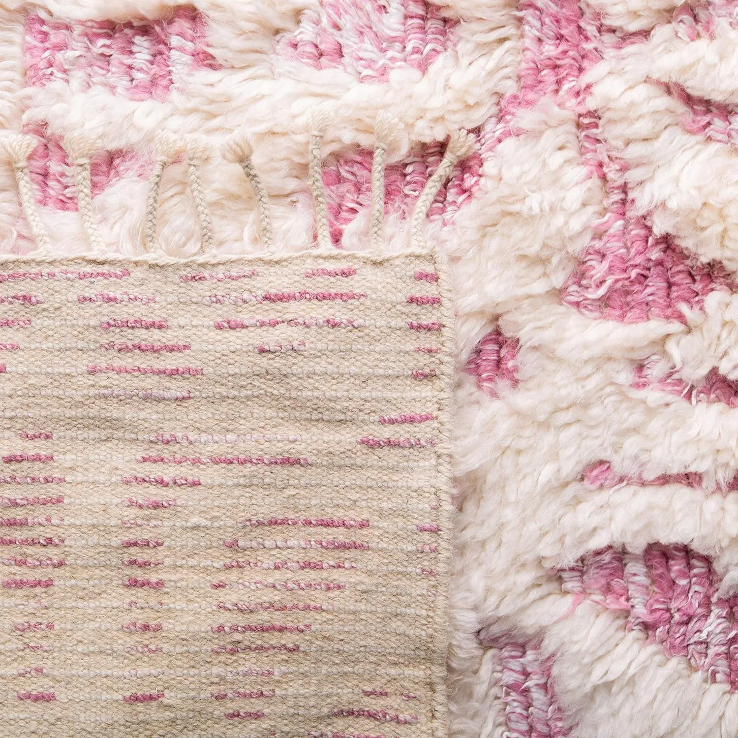 SAFAVIEH Manhattan Collection Runner Rug - 2'3" x 8', Ivory & Pink, Hand-Knotted Modern Tassel Wool & Viscose, Ideal for High Traffic Areas in Living Room, Bedroom (MAN460R)