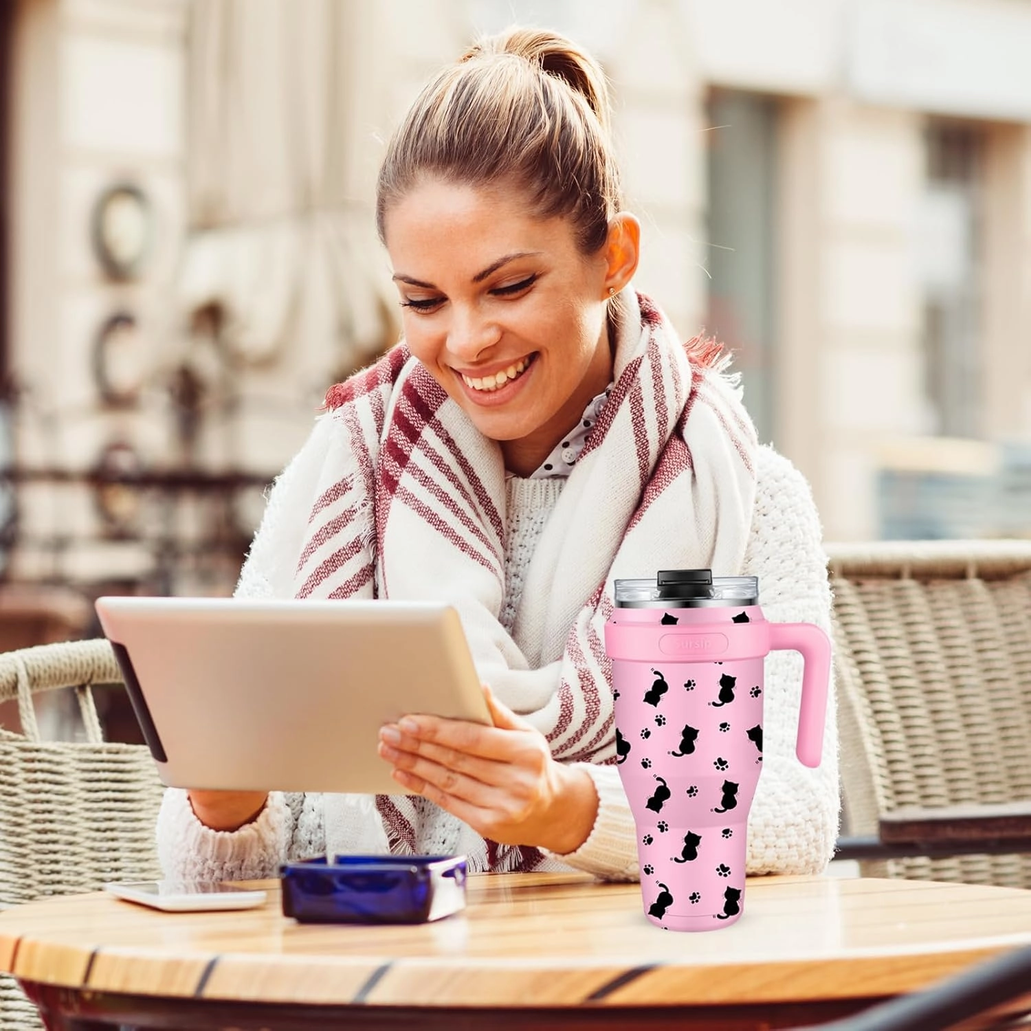 Sursip 40 oz Insulated Tumbler with Screw Lid - Stainless Steel Vacuum Cup with Straw and Handle, For Cold/Hot Drinks - Sweat/Leak Proof, Fits Cup Holder, Ideal Gifts for Women/Men (Pink Kitten)