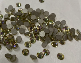Swarovski Crystal 2058 Xilion Rose Crystal Luminous Green SS20