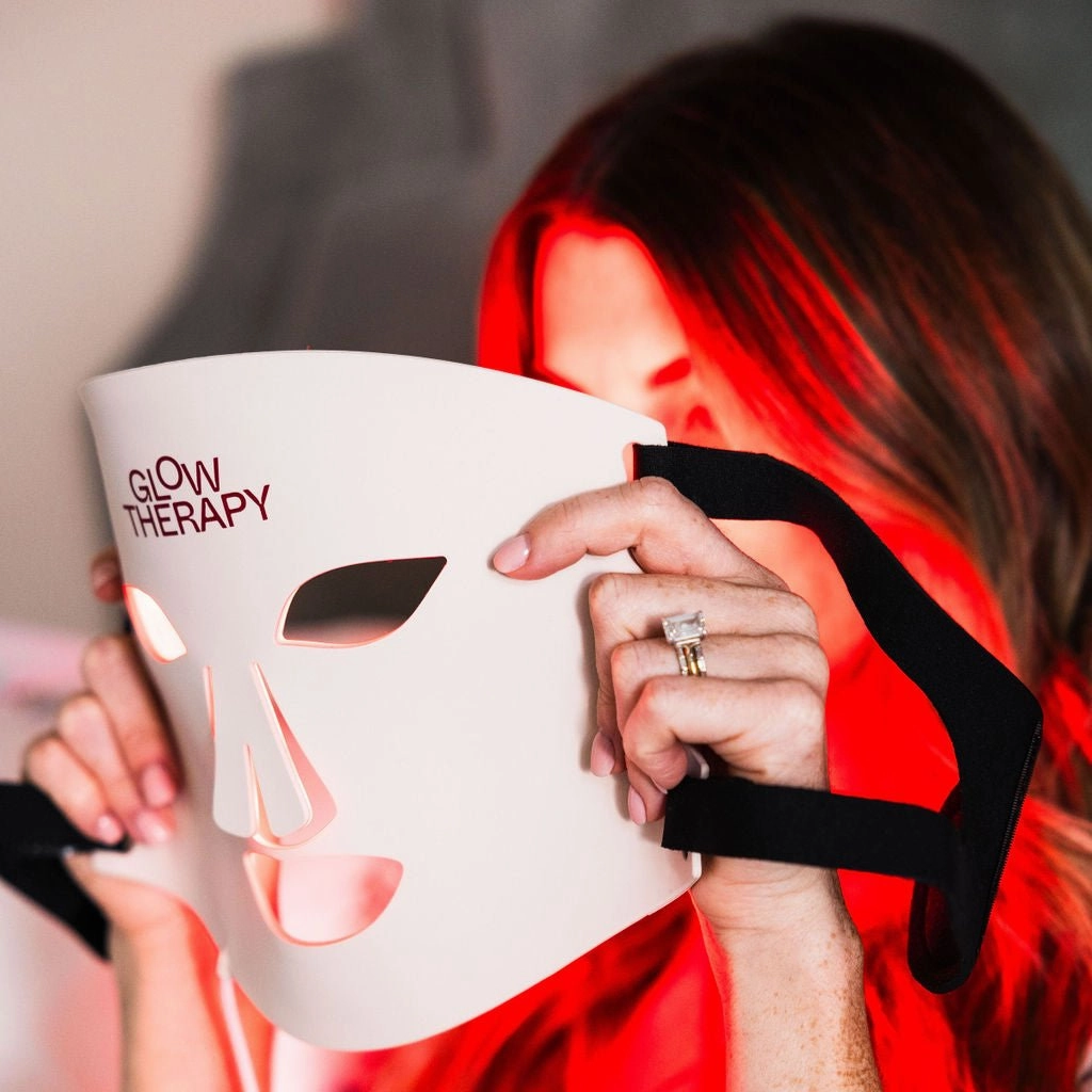 The Glow-Getter LED Light Therapy Face Mask | Professional LED Light Treatment