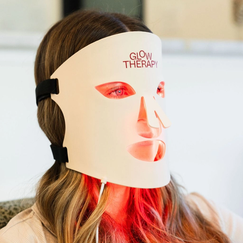 The Glow-Getter LED Light Therapy Face Mask | Professional LED Light Treatment