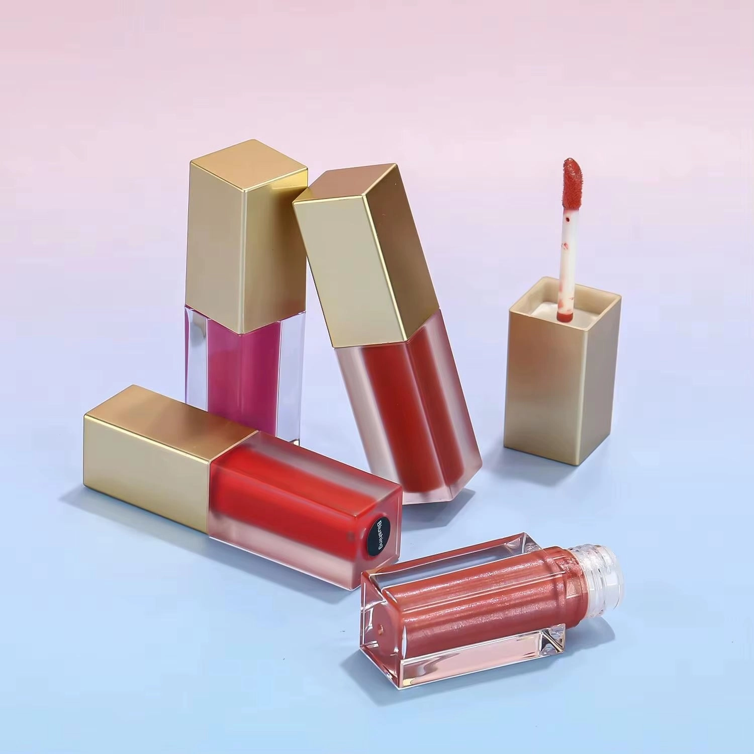 Wholesale Gold Lipgloss Private Label More than 150 Shades Vegan Matte Liquid Lipstick Custom Glossy Lip Gloss Tubes