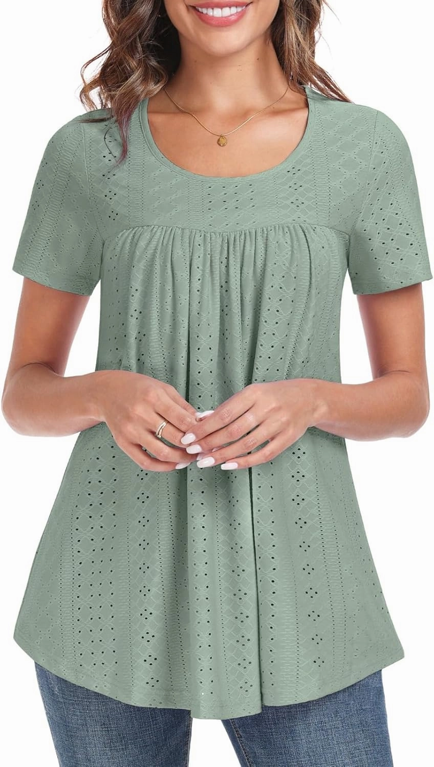 Women's Tunic Tops Loose Fit Short Sleeve Shirts Crew Neck Summer Casual Tops