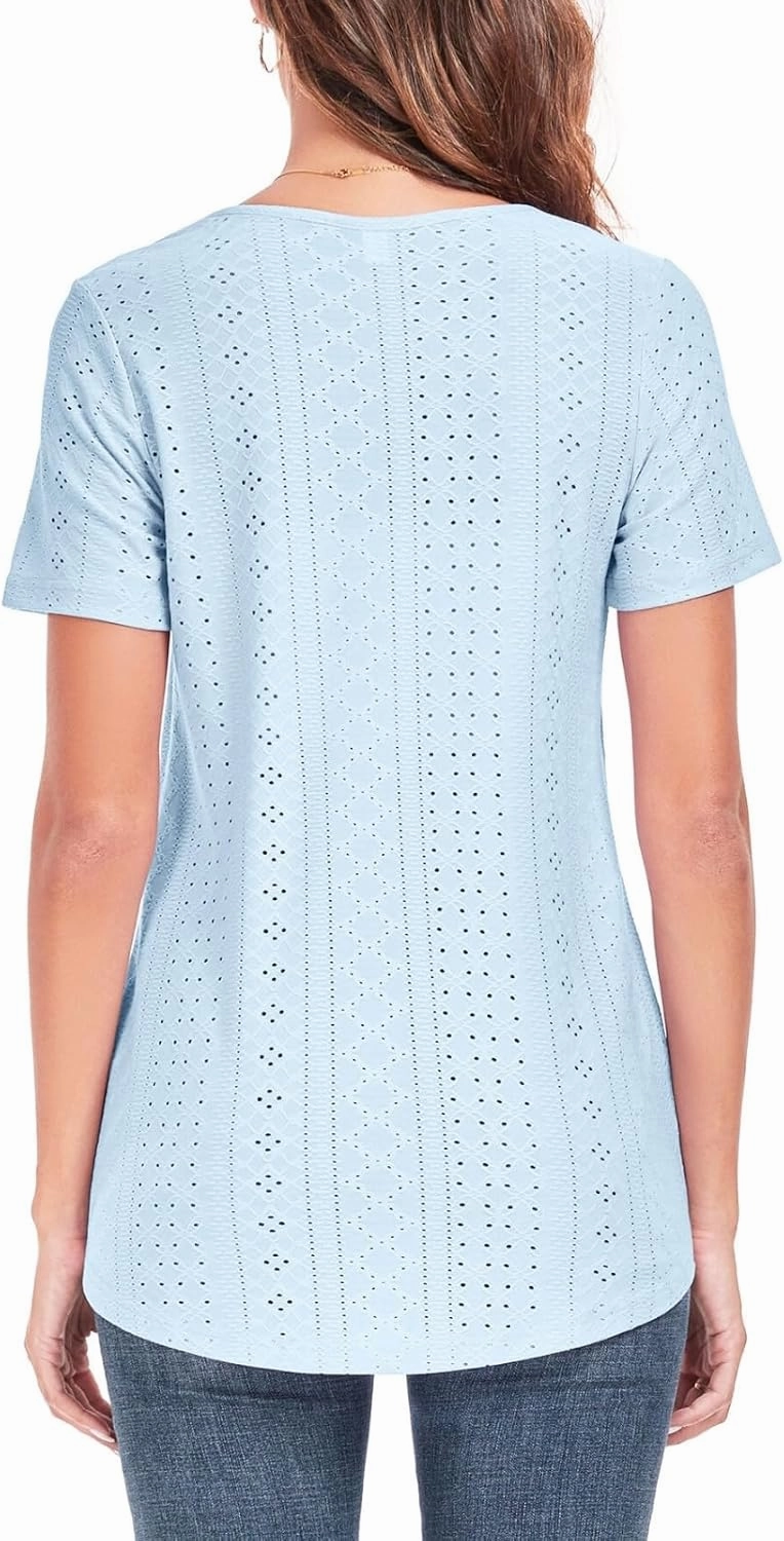 Women's Tunic Tops Loose Fit Short Sleeve Shirts Crew Neck Summer Casual Tops
