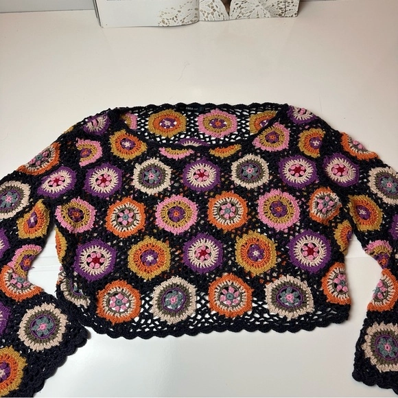 Zara Colorful Circular Motif crochet Sweater